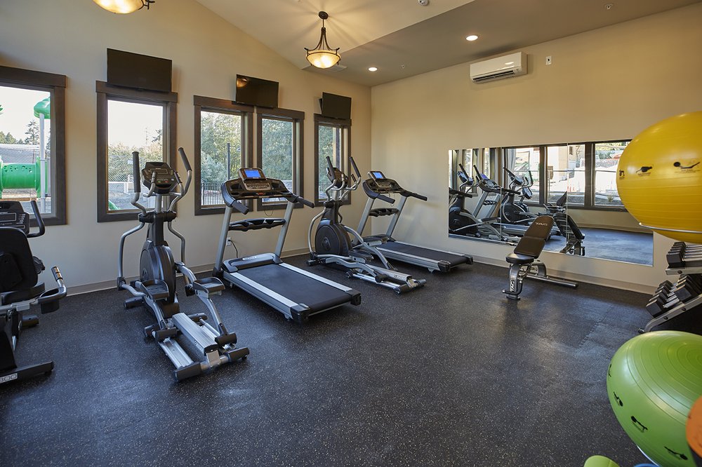 ARENDAL ON VIKING Updated August 2024 14 Photos 21056 Viking Ave