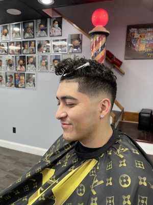 Shark Cut by null