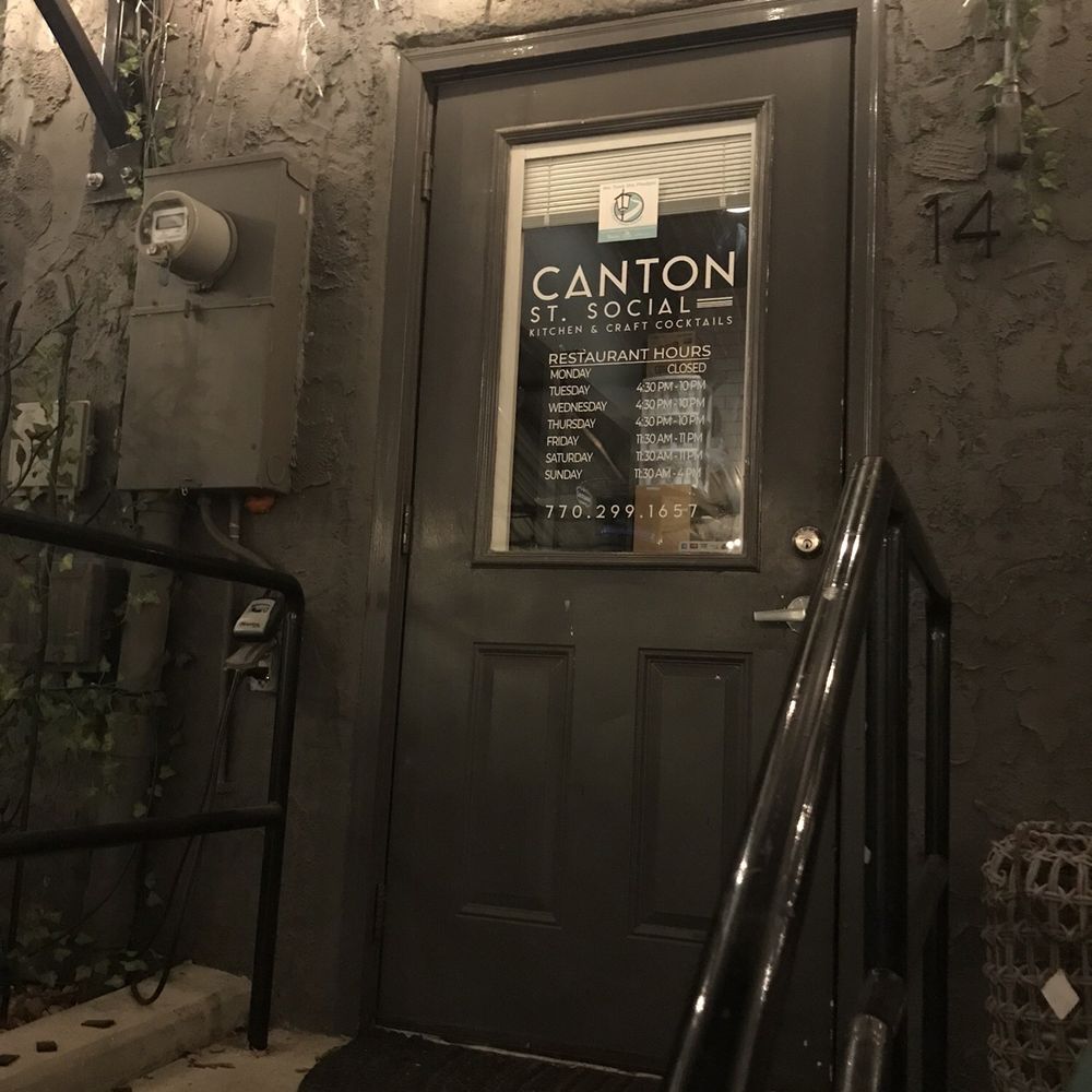 Canton St Social - Entrance from the back. Outdoor Seating - New American Near Me - Roswell, Georgia Canton St Social - Entrance from the back. Outdoor Seating - New American Near Me - Roswell, Georgia
