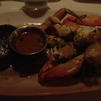 Bobo's - Surf & turf (half crab & petit filet mignon) - Steakhouses Near Me - San Francisco, California
