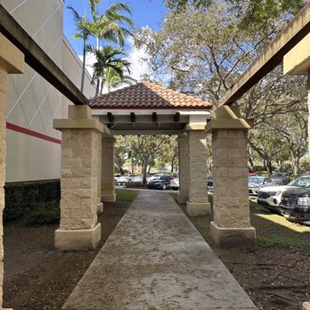 Costco Wholesale - Walkway from parking lot to the store. - Wholesale Stores Near Me - Boca Raton, Florida