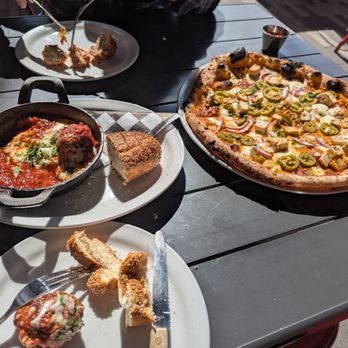 Cane Rosso - Meatball app and chicken tikka - Pizza Near Me - Sachse, Texas Cane Rosso - Meatball app and chicken tikka - Pizza Near Me - Sachse, Texas