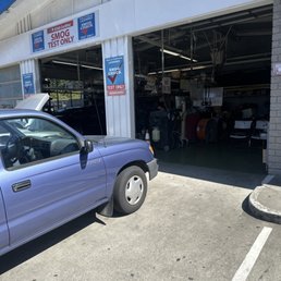 Exterior photo of Colma Smog Test Only Center - Daly City, California Exterior photo of Colma Smog Test Only Center - Daly City, California
