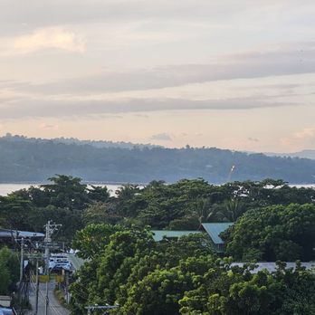 Dusit2b - Restaurants Near Me - Davao City, DAS