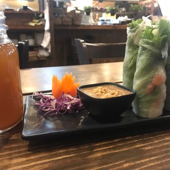 Sip Saam Thai - Lovely presentation - Thai Near Me - Austin, Texas Sip Saam Thai - Lovely presentation - Thai Near Me - Austin, Texas