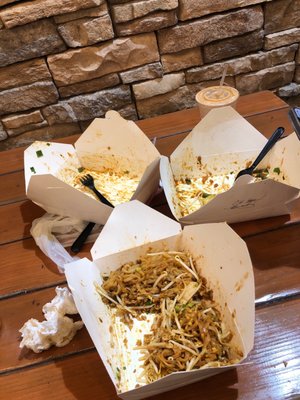 The Pad Thai Stand by null