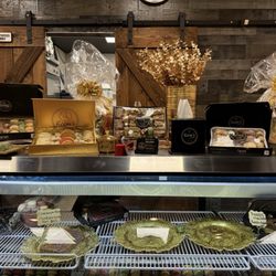 Reem's Bakery - Treat boxes