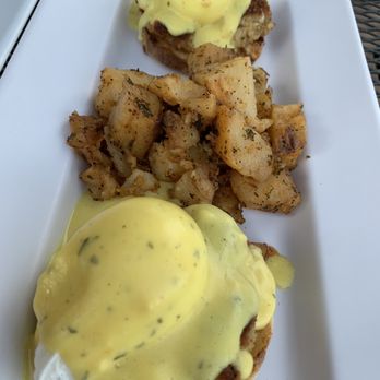 Stonewalls - Crab Benny - American Near Me - Marco Island, Florida