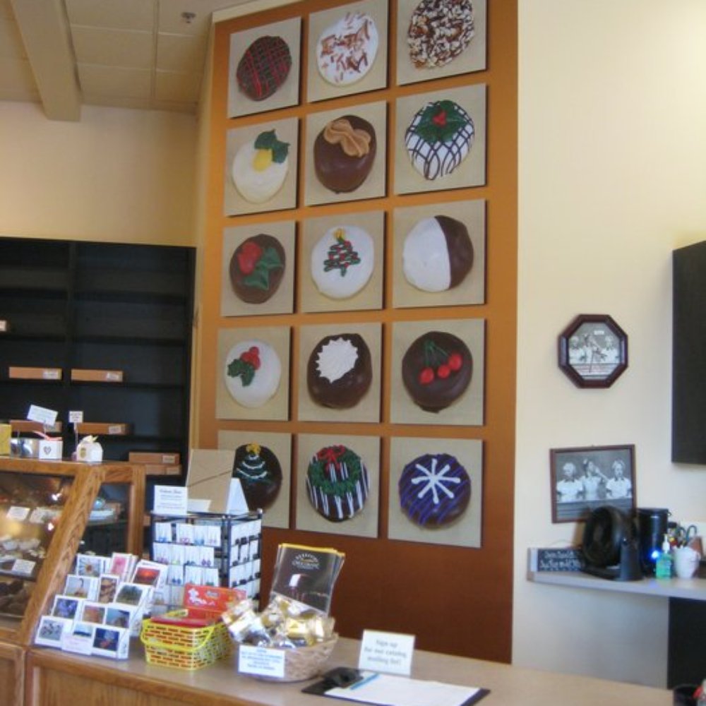 Mendocino Chocolate - Candy Stores Near Me - Fort Bragg, California