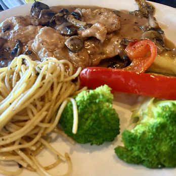 Cicciotti's - Veal Marsala - Italian Near Me - Carlsbad, California