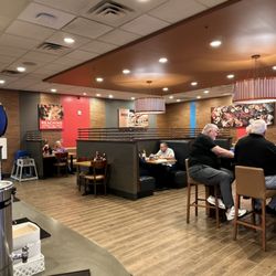 IHOP - Dining Area