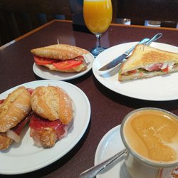 Cafeteria la Viña - Desayuno.