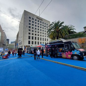 Winter Walk SF - Food trucks - Parks Near Me - San Francisco, California Winter Walk SF - Food trucks - Parks Near Me - San Francisco, California