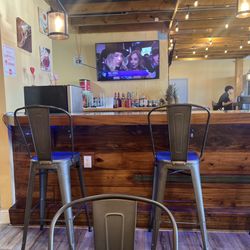 Tu Tierra Cafeteria - Inside