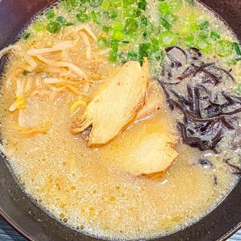 Yoshiharu Ramen - Chicken Ramen: Vegetable Broth with Chicken Base. - Ramen Near Me - La Mirada, California Yoshiharu Ramen - Chicken Ramen: Vegetable Broth with Chicken Base. - Ramen Near Me - La Mirada, California