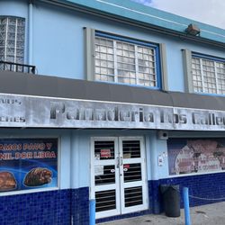 Los Gallegos Bakery - Rótulo exterior