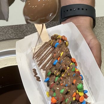 The Paleta bar - Chandler - Popsicle with Fruits and ChocolateChocolate - Ice Cream & Frozen Yogurt Near Me - Chandler, Arizona