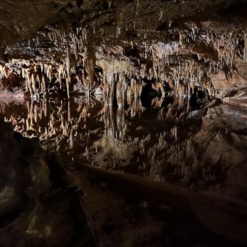 Luray Caverns - Dream lake. - Museums Near Me - Luray, Virginia Luray Caverns - Dream lake. - Museums Near Me - Luray, Virginia