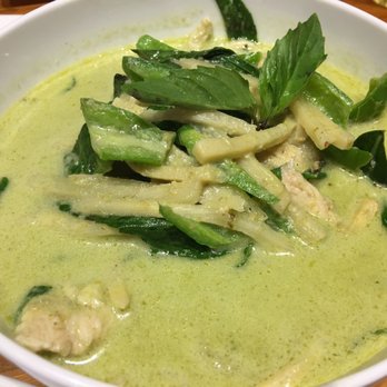 Khao San Road - Green curry. - Thai Near Me - Toronto, Ontario Khao San Road - Green curry. - Thai Near Me - Toronto, Ontario