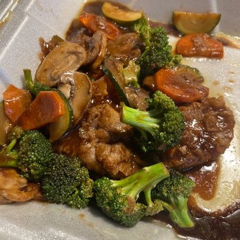 Vinny Vanucchi's - Veal Marsala? - Italian Near Me - Galena, Illinois Vinny Vanucchi's - Veal Marsala? - Italian Near Me - Galena, Illinois