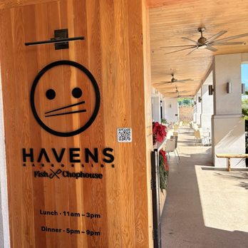 Haven's Harborside - Entrance - Cocktail Bars Near Me - Wailuku, Hawaii Haven's Harborside - Entrance - Cocktail Bars Near Me - Wailuku, Hawaii