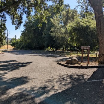 Nojoqui Falls County Park - Parking area - Parks Near Me - Solvang, California Nojoqui Falls County Park - Parking area - Parks Near Me - Solvang, California
