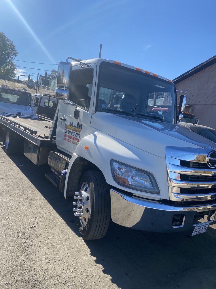 ALTERNATIVE TOWING AND AUTO REPAIR Updated June 2024 10 Photos 19