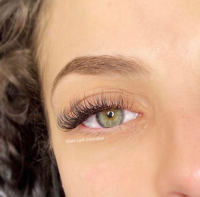 Glam Lash Extension by null