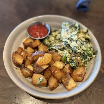 The Henry - Flower Child Scramble - New American Near Me - Los Angeles, California The Henry - Flower Child Scramble - New American Near Me - Los Angeles, California