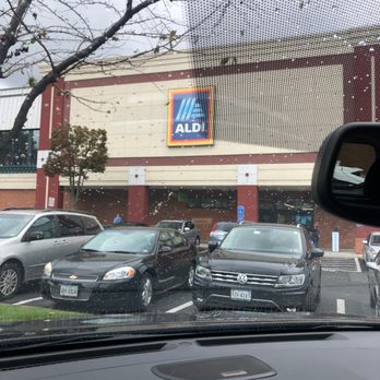 ALDI - Grocery Near Me - Fairfax, Virginia