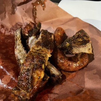 Cooper's Old Time Pit Bar-B-Que - Barbeque Near Me - Austin, Texas