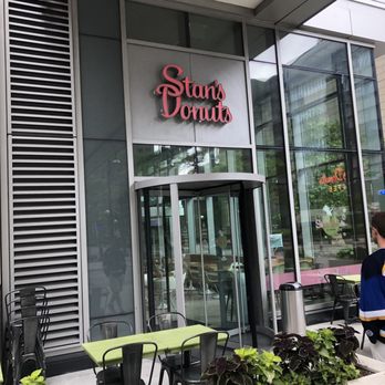 Stan's Donuts & Coffee - Donuts Near Me - Chicago, Illinois