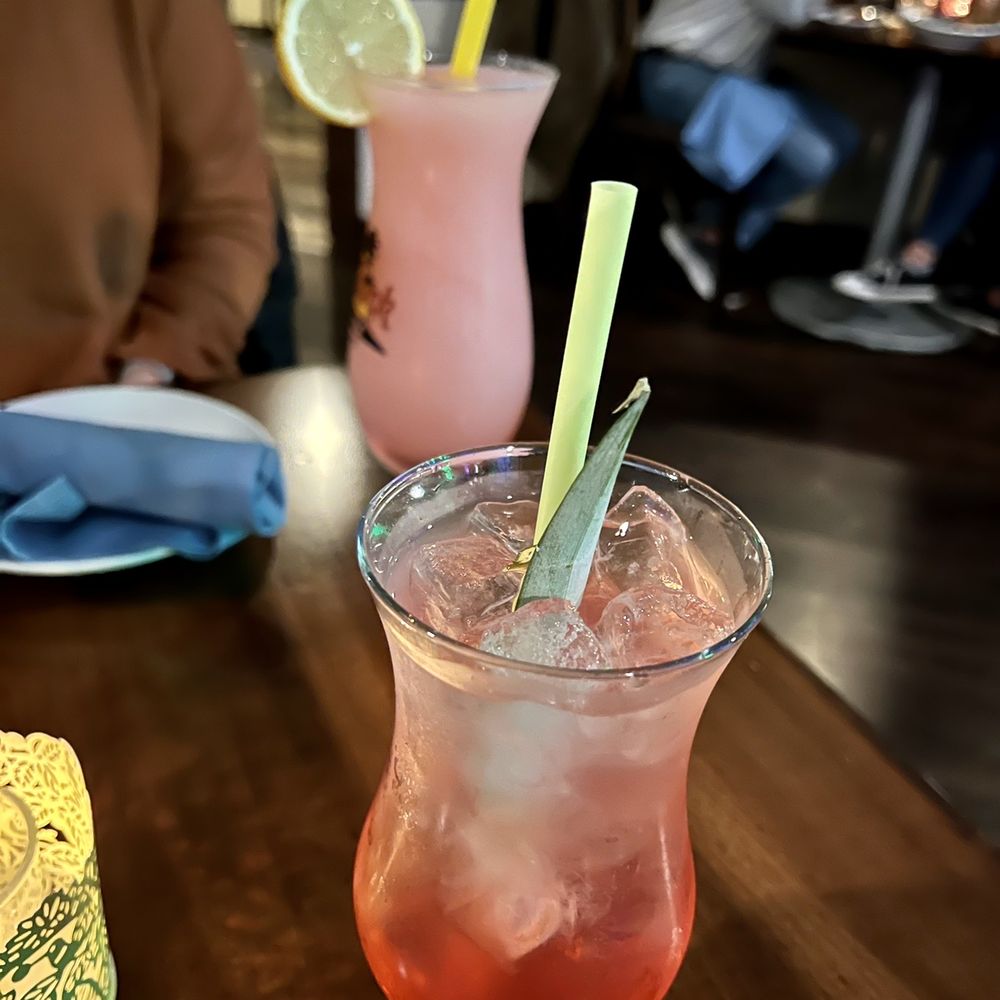 Calypso Edmonds - Slinger and frozen lemonade - Caribbean Near Me - Edmonds, Washington Calypso Edmonds - Slinger and frozen lemonade - Caribbean Near Me - Edmonds, Washington
