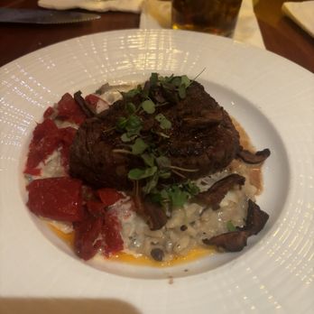 Le Cellier Steakhouse - Steakhouses Near Me - Orlando, Florida Le Cellier Steakhouse - Steakhouses Near Me - Orlando, Florida