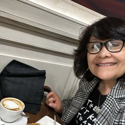Scaravelli / Paolo - Enjoying my strawberry crepe and my capuchino.