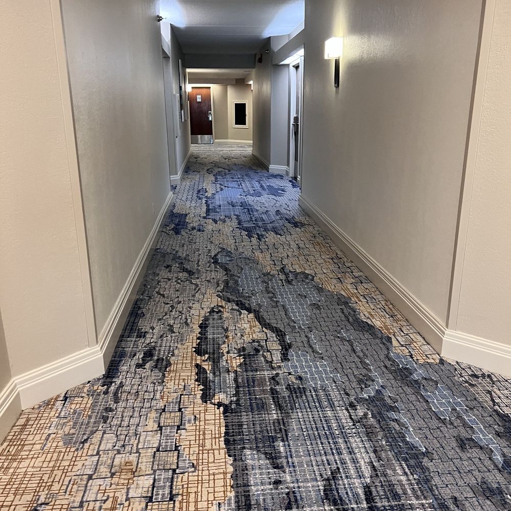 Marriott Savannah Riverfront - Hallway outside of our room - Hotels Near Me - Savannah, Georgia Marriott Savannah Riverfront - Hallway outside of our room - Hotels Near Me - Savannah, Georgia