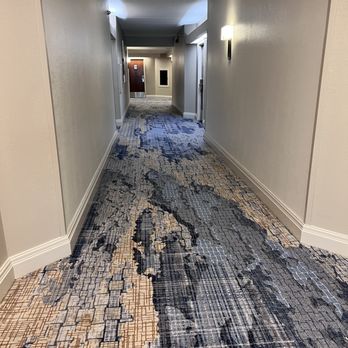 Marriott Savannah Riverfront - Hallway outside of our room - Hotels Near Me - Savannah, Georgia