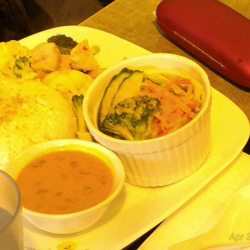 Chaya - Thai chicken - Ramen Near Me - Banff, Alberta Chaya - Thai chicken - Ramen Near Me - Banff, Alberta