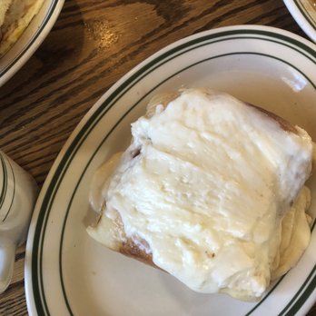 Cottage Cafe - Homemade cinnamon roll - Breakfast & Brunch Near Me - Spokane Valley, Washington