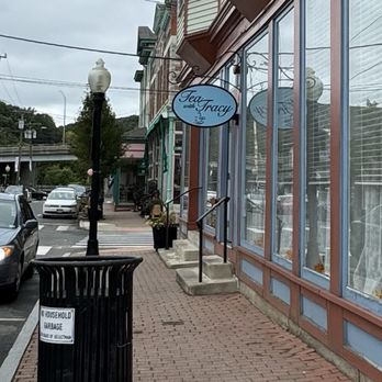 Tea With Tracy - The sign - Tea Rooms Near Me - Seymour, Connecticut