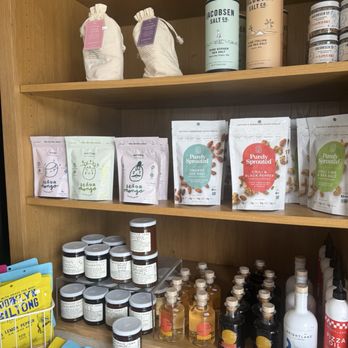 Lavender & Honey Redondo - Cafes Near Me - Redondo Beach, California