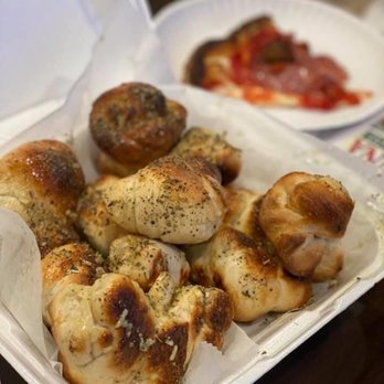Genna Pizza - Garlic knots - Pizza Near Me - Melbourne, Florida Genna Pizza - Garlic knots - Pizza Near Me - Melbourne, Florida