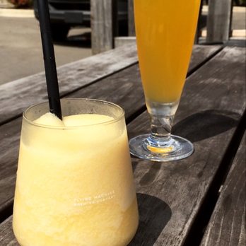 Flying Machine Brewing Company - Dreamy Eyes draft and slushee - Breweries Near Me - Wilmington, North Carolina Flying Machine Brewing Company - Dreamy Eyes draft and slushee - Breweries Near Me - Wilmington, North Carolina