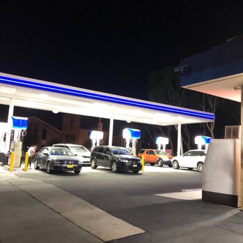 Arco Gas Station - Gas Stations Near Me - Glendora, California