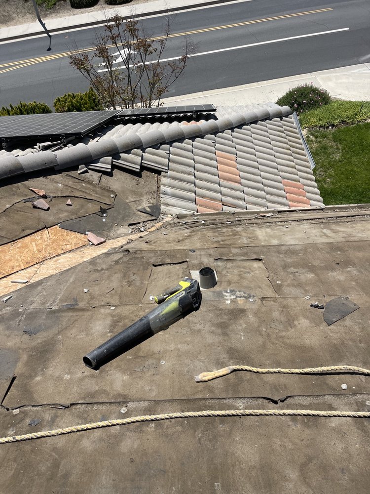 Slide of Boose Roofing Repairs