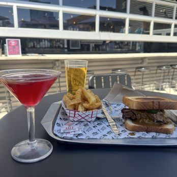 Graze by Travail - Fabled rooster bbq - Food Court Near Me - Minneapolis, Minnesota