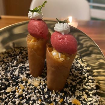 Hiden - two ice cream cones on a plate - Japanese Near Me - Miami, Florida Hiden - two ice cream cones on a plate - Japanese Near Me - Miami, Florida