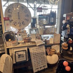 Cracker Barrel Old Country Store - Merchandise