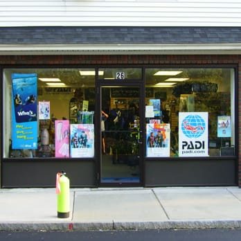 The Ski & Scuba Connection - Our store front - Scuba Diving Near Me - Greenwich, Connecticut The Ski & Scuba Connection - Our store front - Scuba Diving Near Me - Greenwich, Connecticut