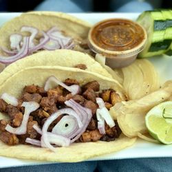 El Rey del Taco - Tacos (ordered without cilantro)